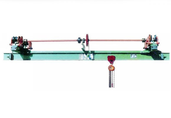 Ručně ovládaný žeriav s jedním nosníkem